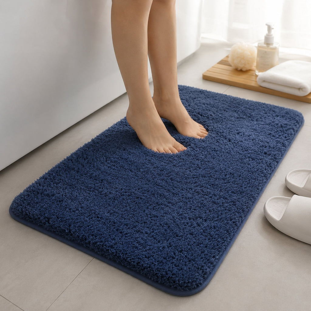 Soft Bathroom Mat with Non-Slip Bottom – Absorbent Bath Mat for Bathroom, Toilet & Shower Area