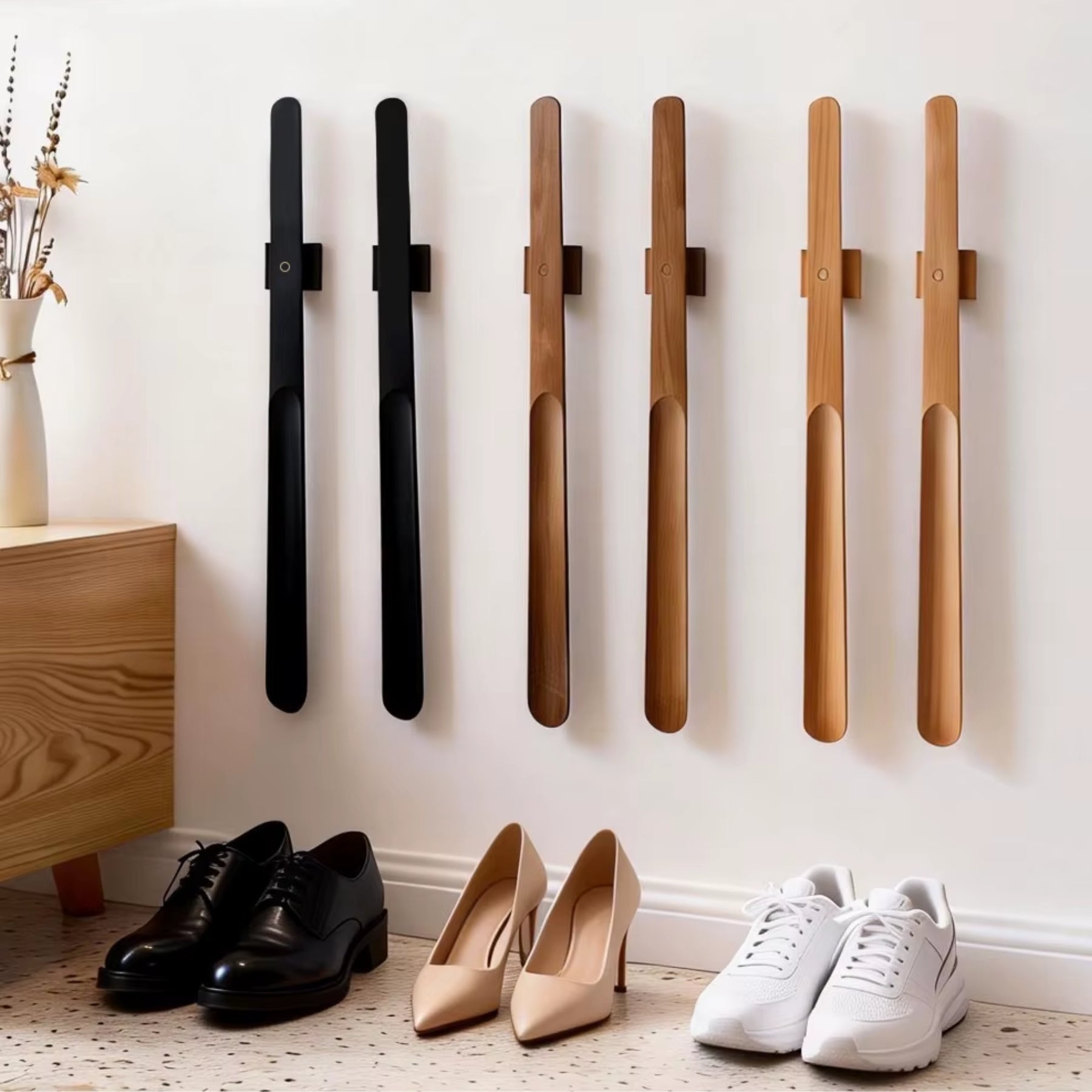 Premium Wooden Shoe Horn with Magnetic Holder – Long Beech Wood Shoe Horn 55 cm