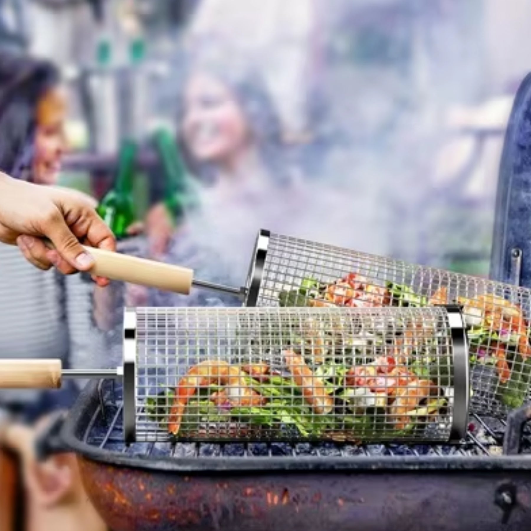 Rotating BBQ Grill Basket in Stainless Steel – Grill Basket with Wooden Handle for BBQ & Outdoor Cooking